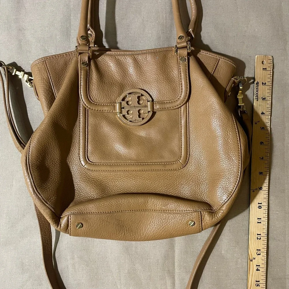 Tory Burch features *style